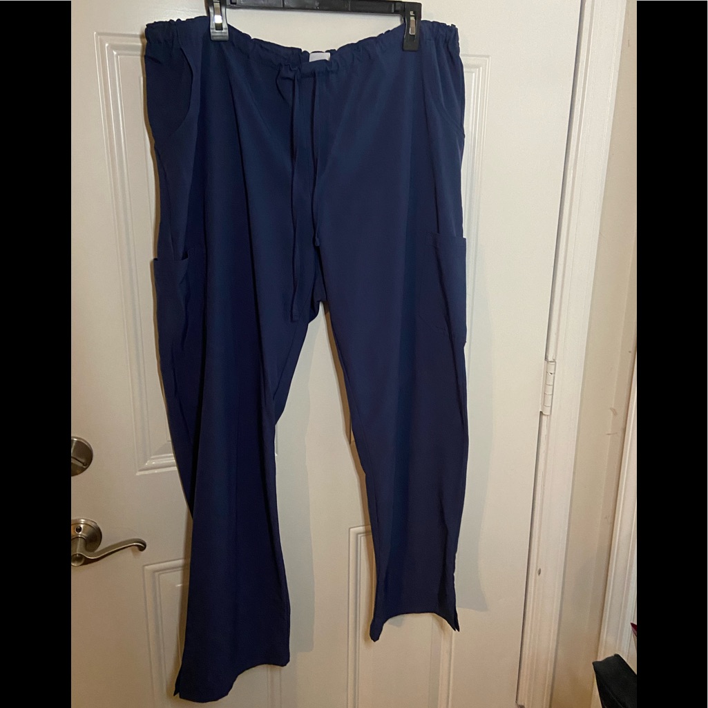 Woman’s Xl Scrub Pants